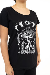 Women Graphic Tee Star